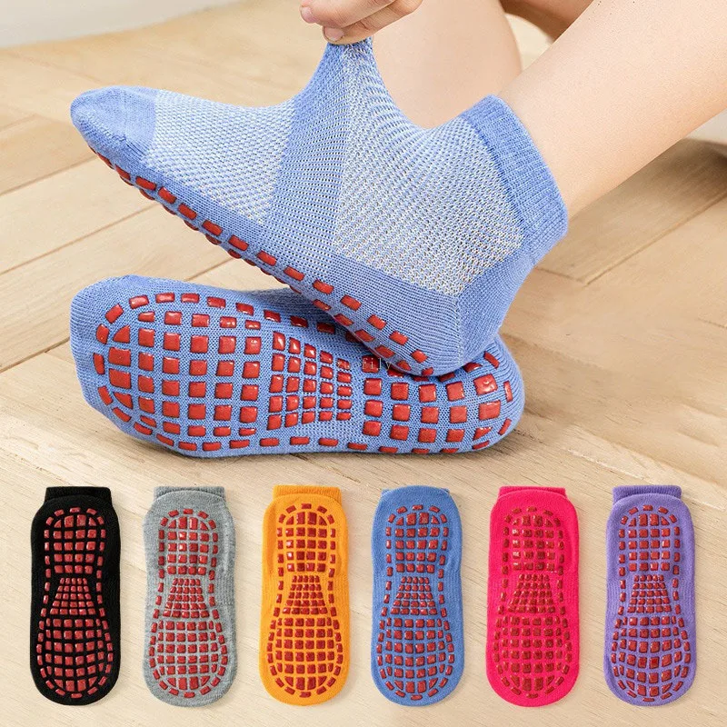 Anti Blister Sock - ถุงเท้าซิลิโคนกันลื่นสำหรับเด็กวัยหัดเดิน แฟชั่นสีพื้น ถุงเท้าเด็กผู้ชาย เด็กผู้หญิง ทารก ระบายอากาศได้ดี